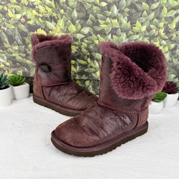 {UGG Australia} Krinkle Bailey Sheepskin Boots, Distressed Maroon Plum Wine 1872 - Picture 16 of 16